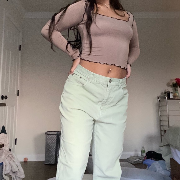 Brown long sleeve - Picture 2 of 3